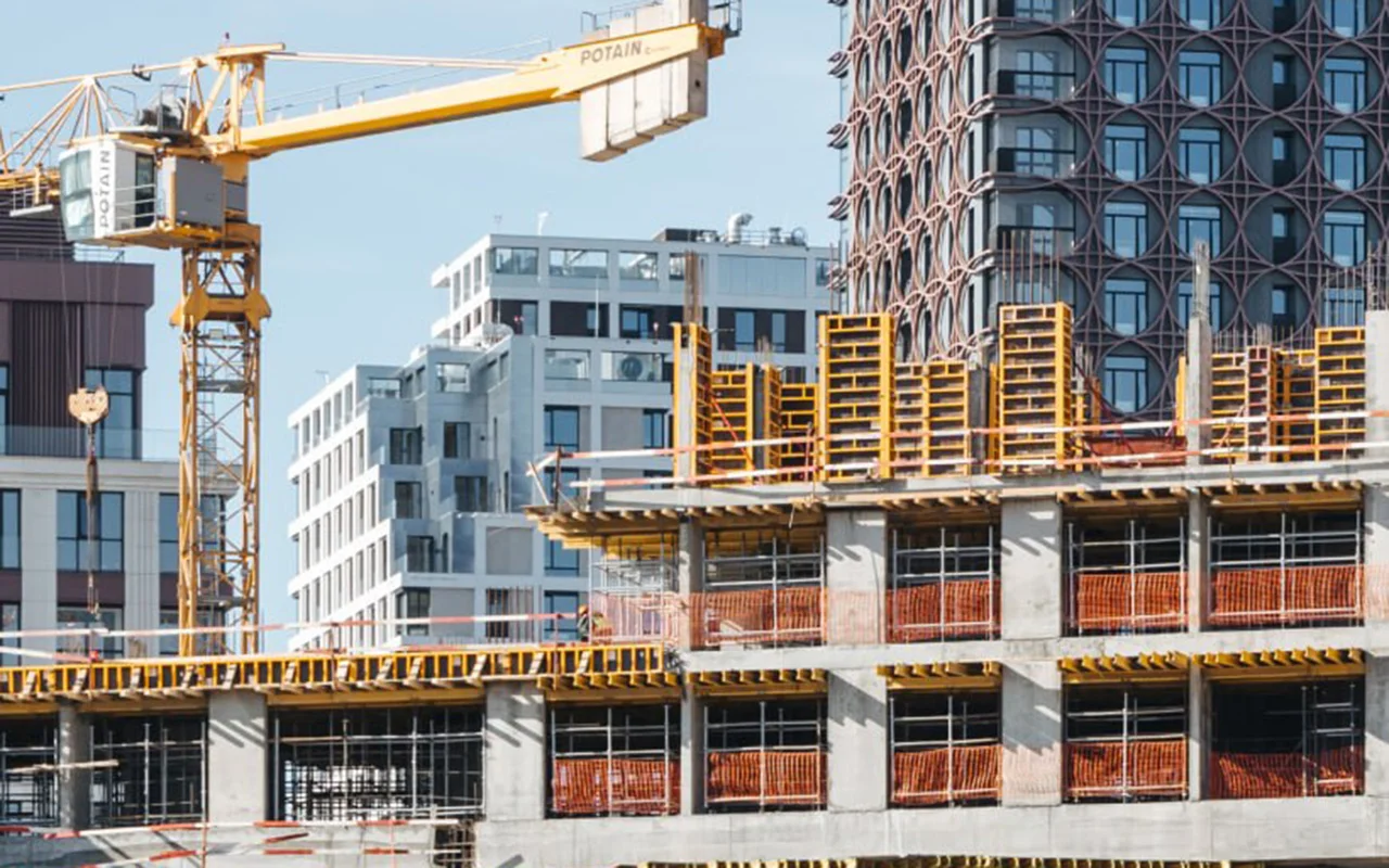 Строительный отчет с проекта «Остров.7»