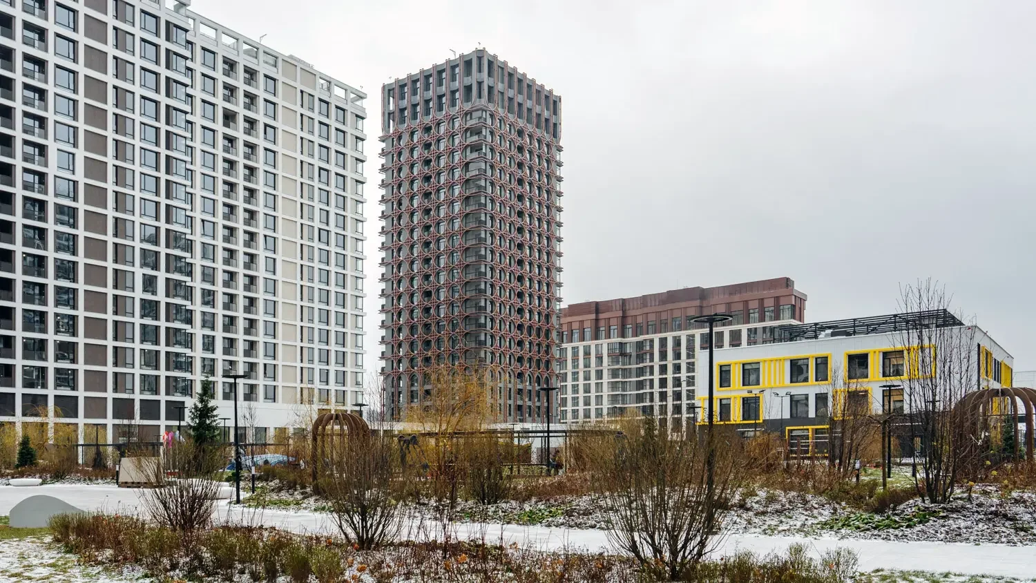 «Донстрой» начал передачу ключей в шестом квартале «Острова»