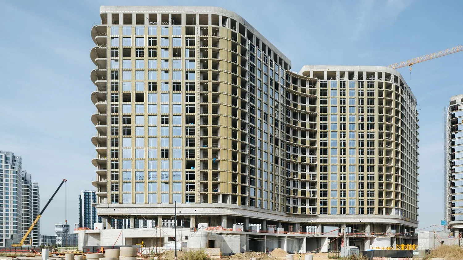 Строительный отчет с восьмого «Острова» 